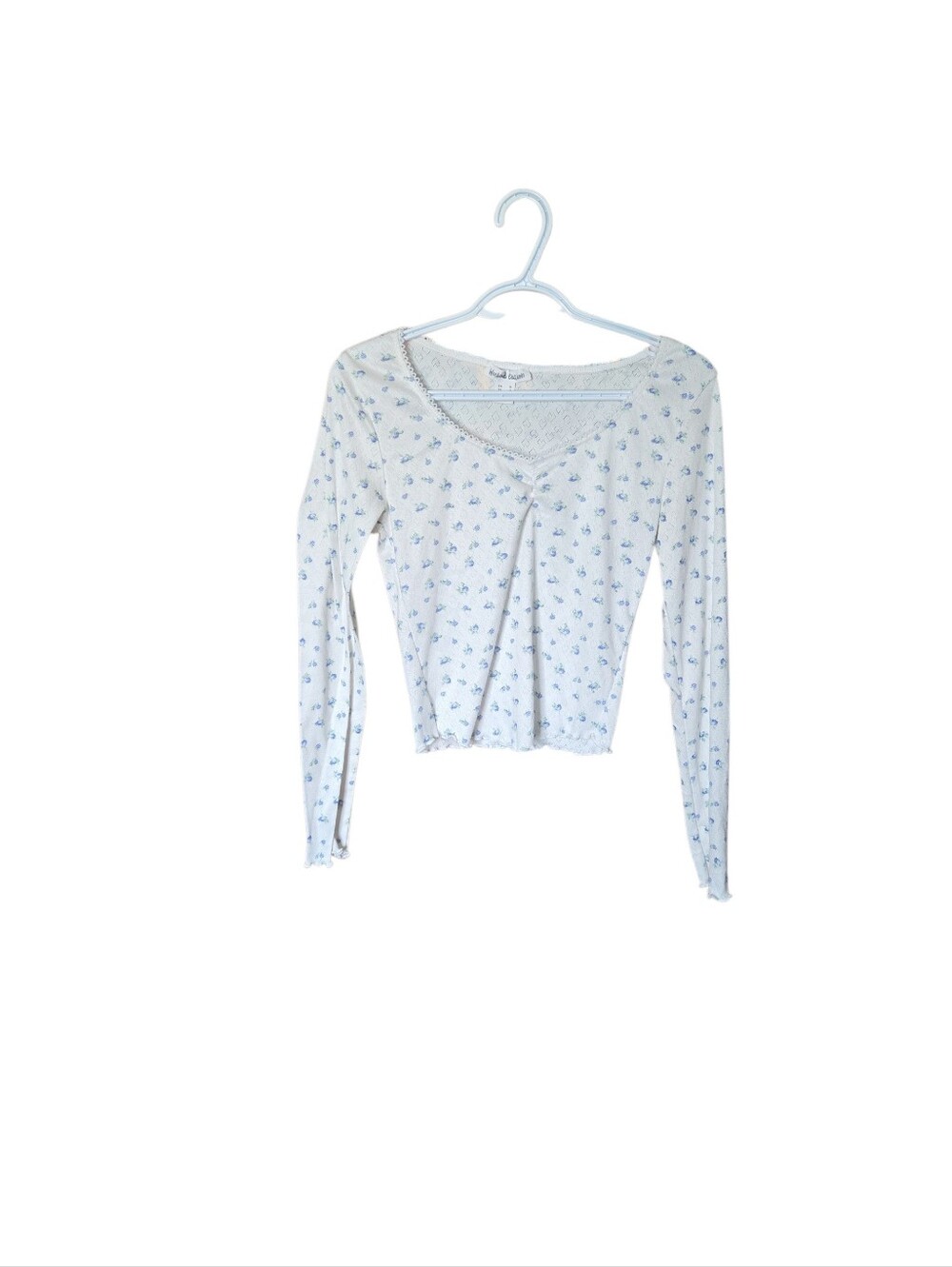 Weekend Edition Floral Pointelle Lace Trim Long Sleeve Crop Top White Blue M